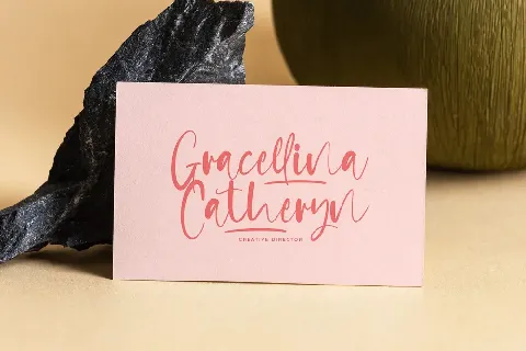 Saturday Crush font