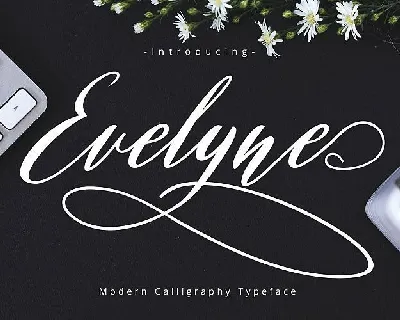 Evelyne Script font