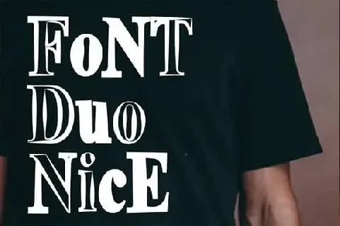 SmaRt TshIrt Display font