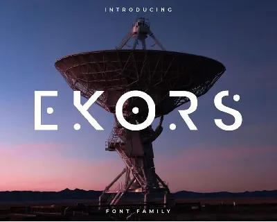 Ekors font