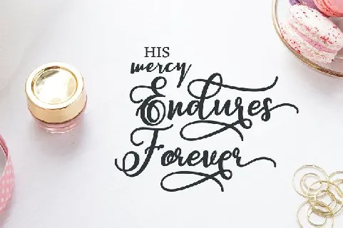 Sabena Calligraphy font