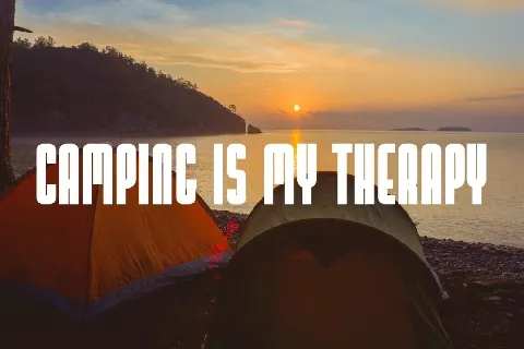 Summer Camping font