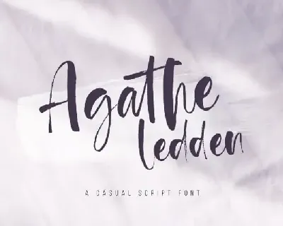 Agathe Ledden Script font