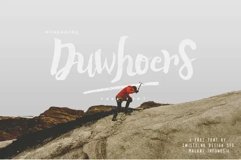 Duwhoers Brush Free font