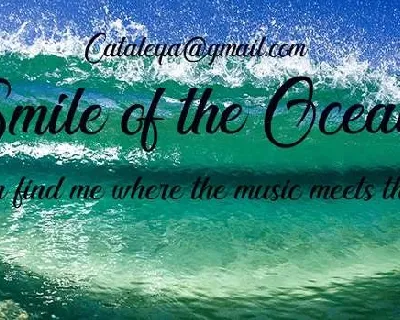 Smile of the Ocean font