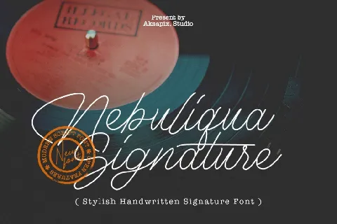 Nebuliqua Signature font