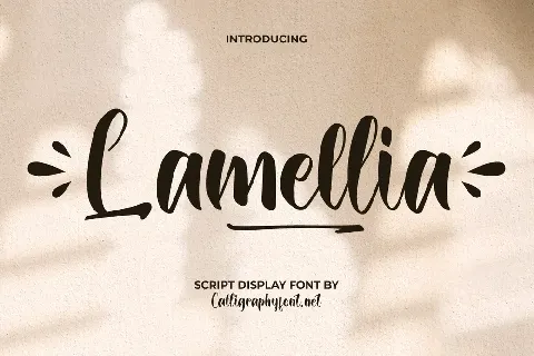 Lamellia Demo font