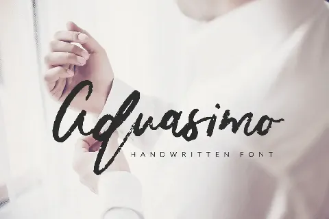 Aquasimo font