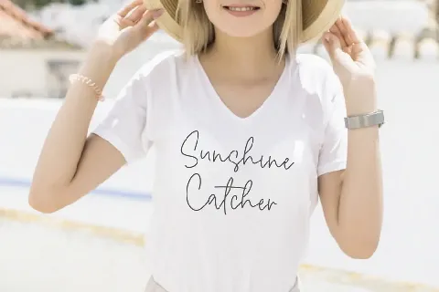 Darling Butter font