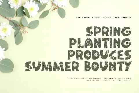 Pure Blossom font