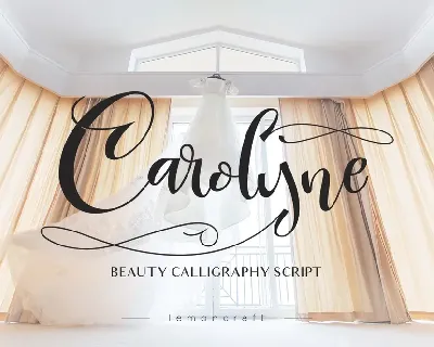 Carolyne Script font