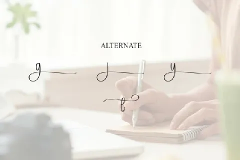 Renatha Signature font