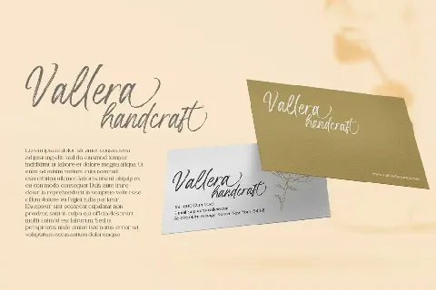 Yellow Palette font