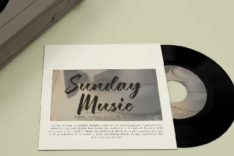 Sunday Music font