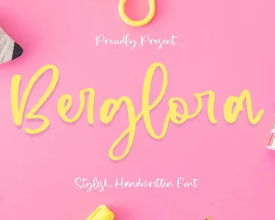 Berglora font