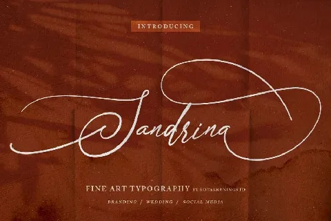 Sandrina Script font