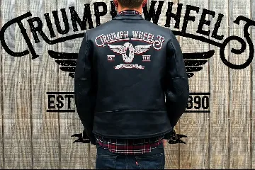 Triumph Wheels font