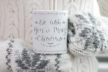 Tiny Foxy - Christmas Script Font