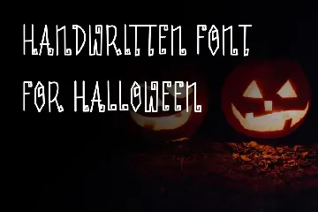 WhiteHalloween font