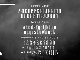 DOZZEN - Black letter Font