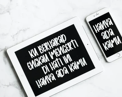 Dashaya - Playful Handwritten Font