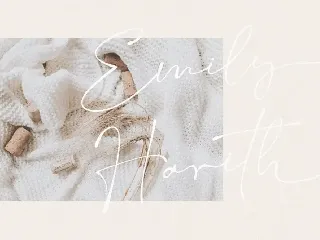 Salty Feathers font