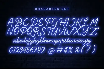 Rodagear Script font