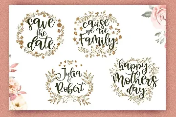 Holly Days font