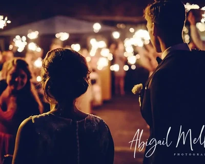 Mellyana Script font