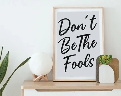 Palace Calligraphy Font