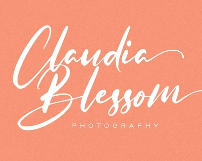 Really Distinct font