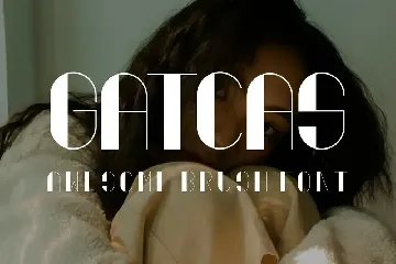 Gatcas | Modern Font