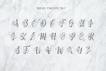 Flanela Monogram Font