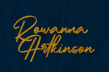 Kurtistown Script Font