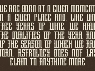 Roslav Stylish Vintage Typeface font