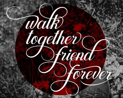 Gullever Font - Luxury Script Font