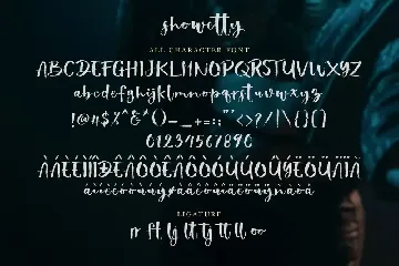 Showetty Brush font