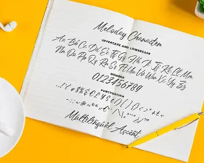 Meloday - Stylish Signature Font