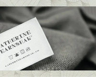 Spasi Decorative Wide Serif font