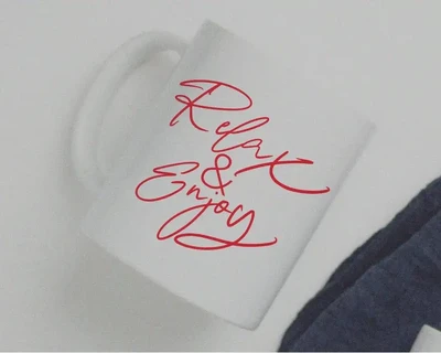 Maligo Signature font