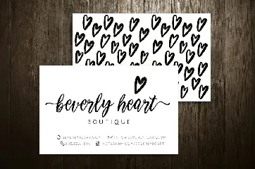 Willow Bloom modern calligraphy font