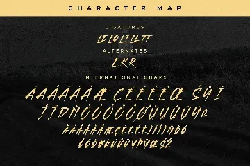 Chanrest Spooky Brush Display Font