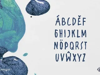 Kesane - Natural Brush Font