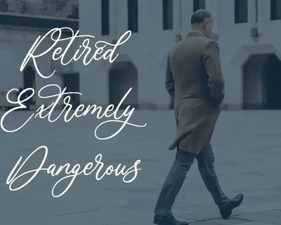 Gentroyal Script Font