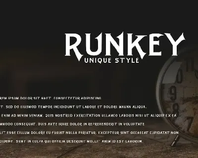 Runkey - Display Font