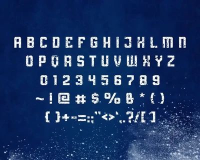 Duster -  Grunged font