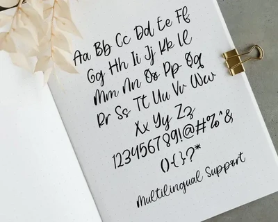 Billowy - Handwritting Script Font