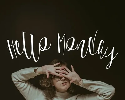 Malloy Font with Elements