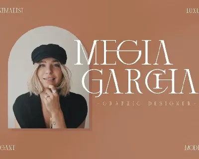 Mechago Stylish Serif Font