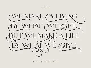 Gerlomi - Luxury Serif Font